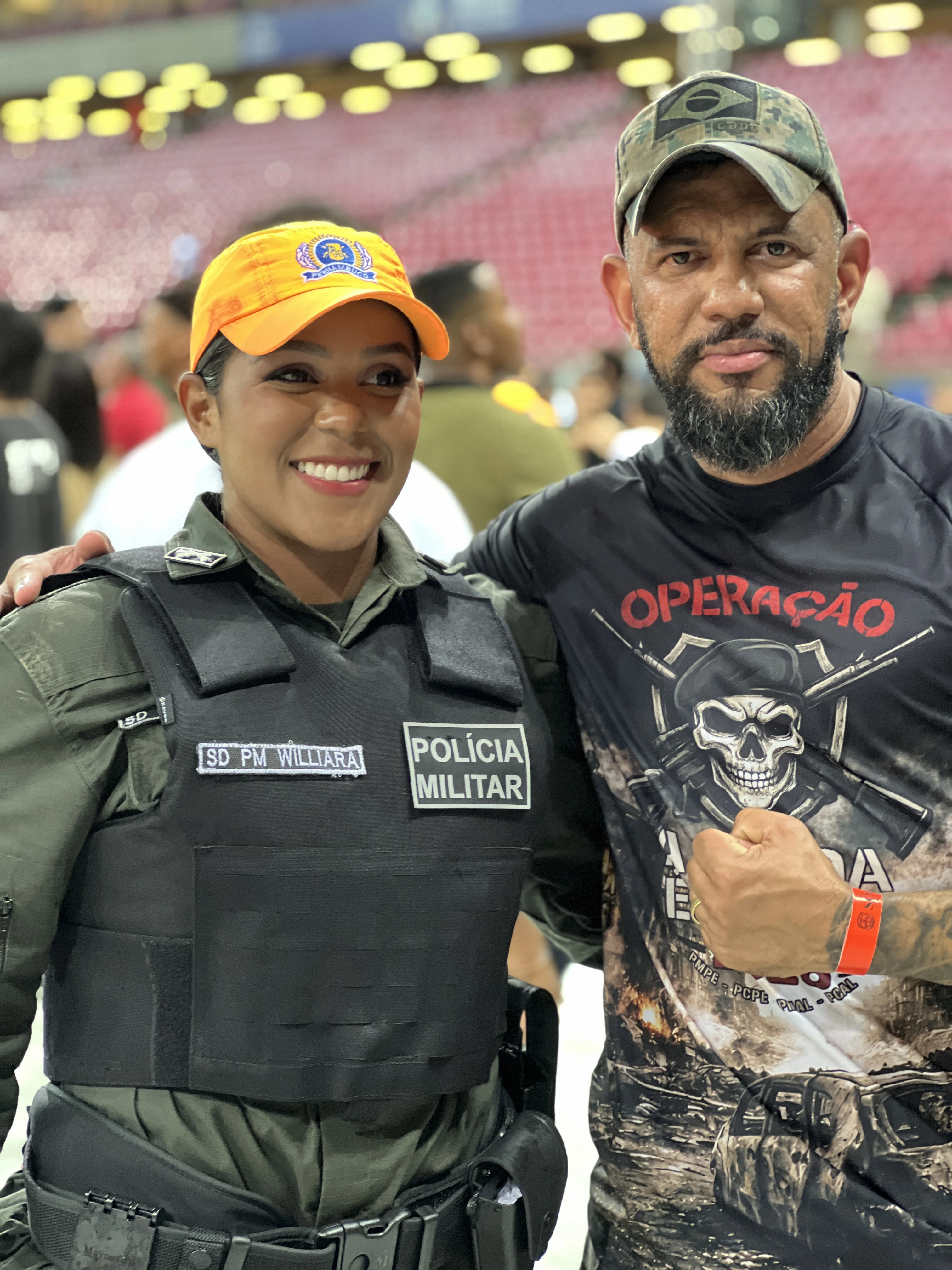Aluno com o Prof. Everton Mota